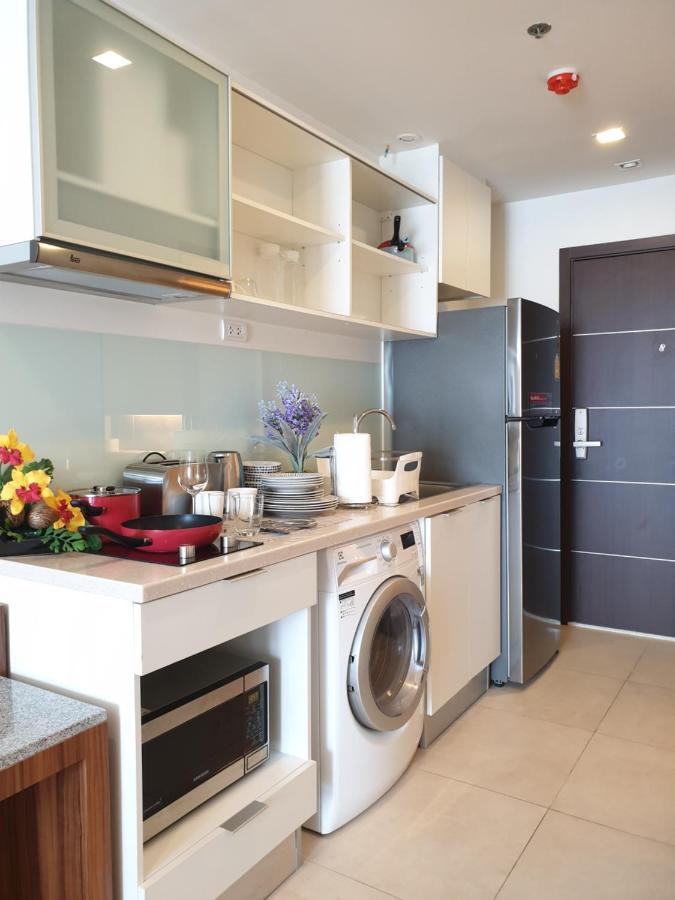 The Astra Chiang Mai Family Room Exterior foto